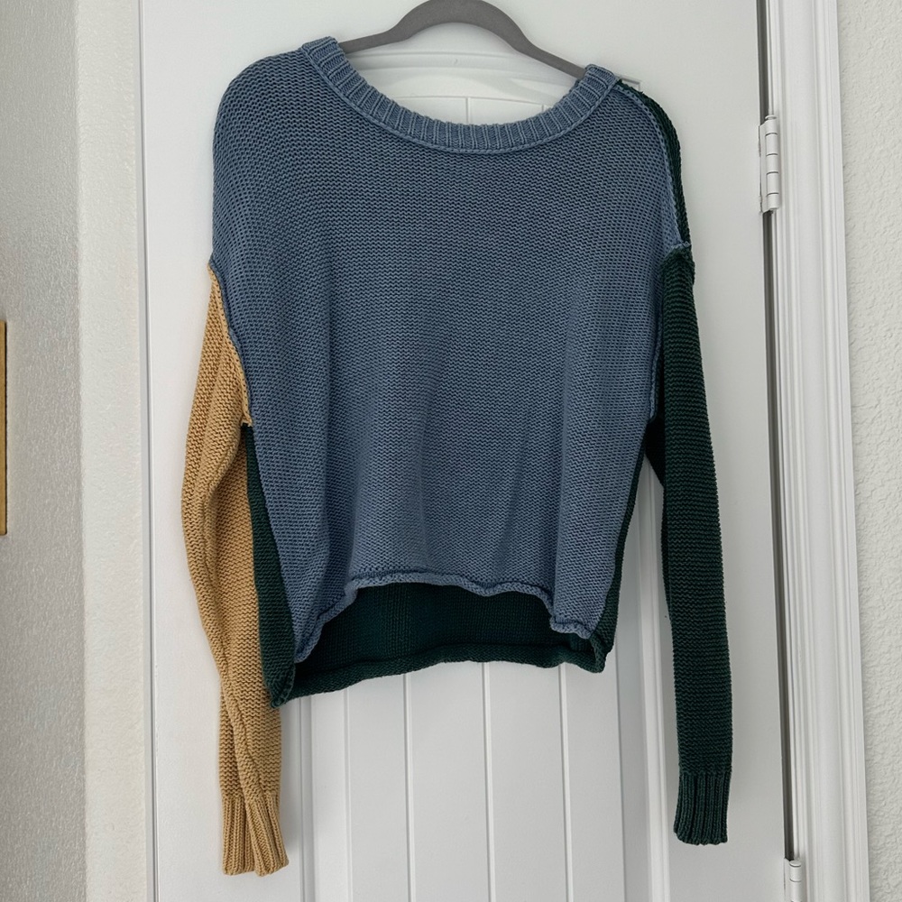 Multi-Color Aerie Sweater - Like New - Size M